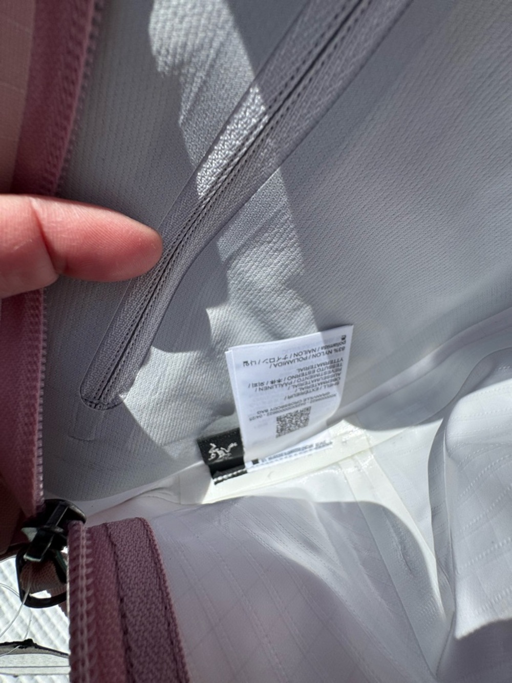 NEW NWT - Arc'teryx Granville Blush Pink Hip Fanny Pack Bag - Picture 8 of 10